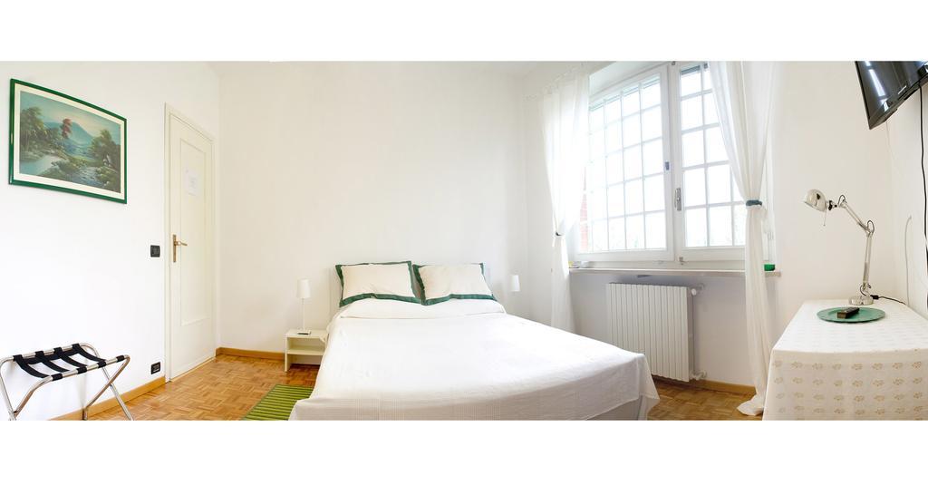 B&B "La Riviera" Arignano Oda fotoğraf